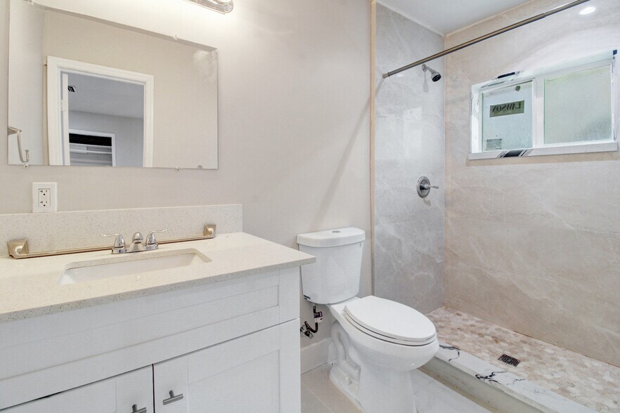 More Photos Of 1519-1521 NW 8th Ave, Fort Lauderdale Apartments For Sale