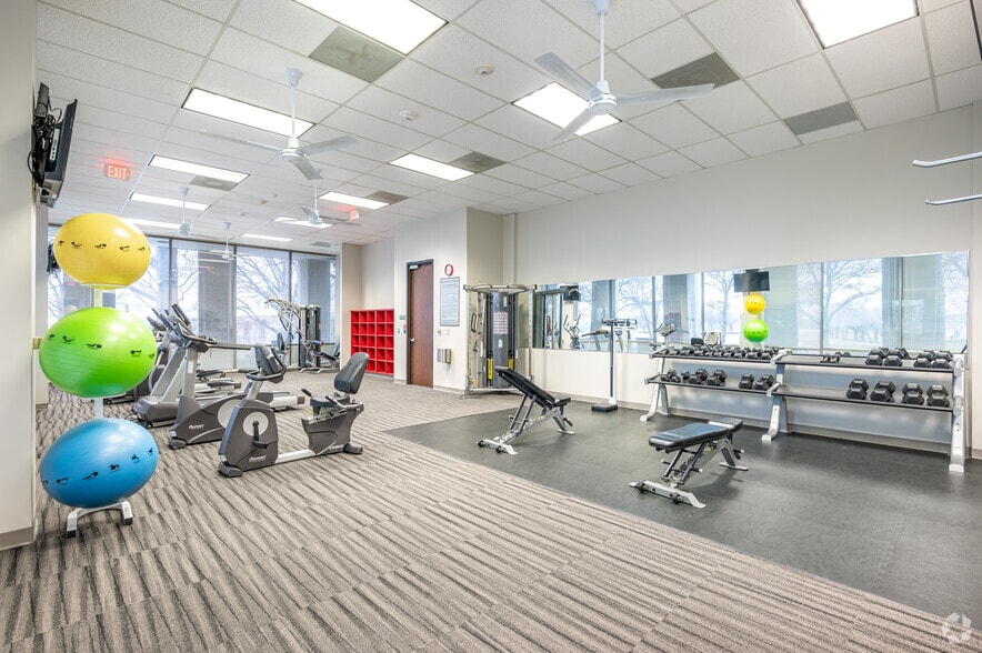 More Photos Of 2425 & 2435 N Central Expy, Richardson Unknown For Lease