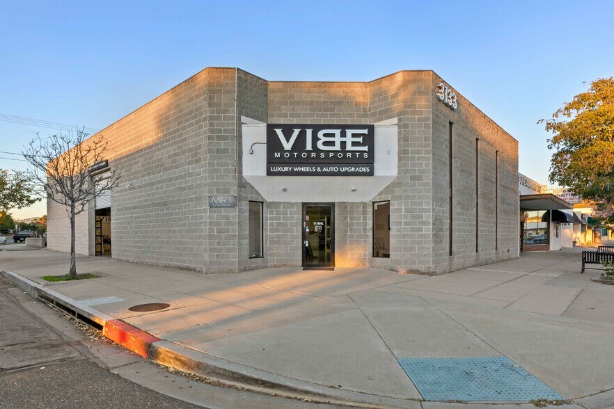 More Photos Of 3133 W Burbank Blvd, Burbank Coworking Space
