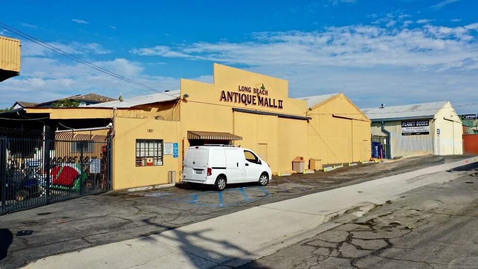 Primary Photo Of 1855-1855 Freeman Ave, Signal Hill Warehouse For Sale
