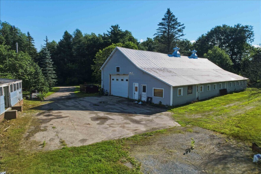 More Photos Of 527 Heineberg Dr, Colchester Apartments For Sale