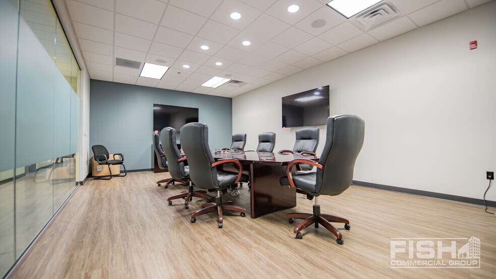 More Photos Of 81 Fitness Dr, Muncy Warehouse For Lease