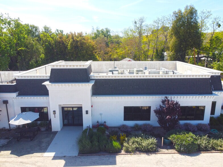 More Photos Of 2449 Baseline Ave, Ballard Freestanding For Lease