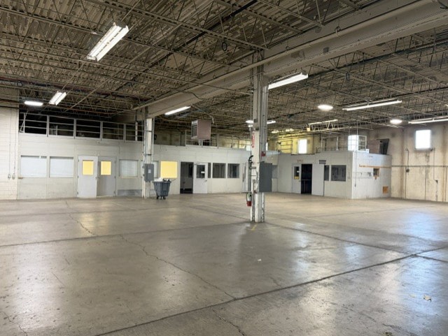 More Photos Of 7900 S Route 31, Crystal Lake Warehouse For Lease