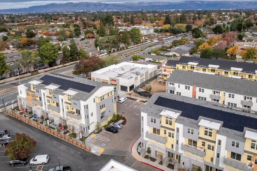 More Photos Of 176 E Fremont Ave, Sunnyvale Freestanding For Sale