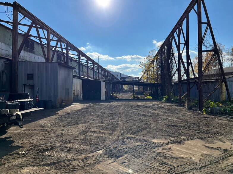 More Photos Of 74 Warwood Ave, Wheeling Industrial For Sale