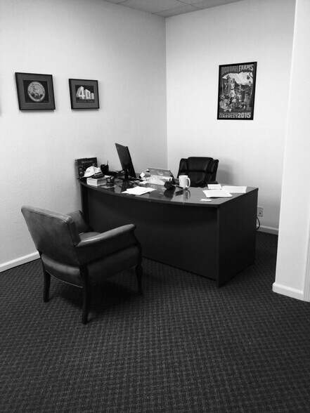 More Photos Of 13748 Center St, Carmel Valley Office Residential For Lease