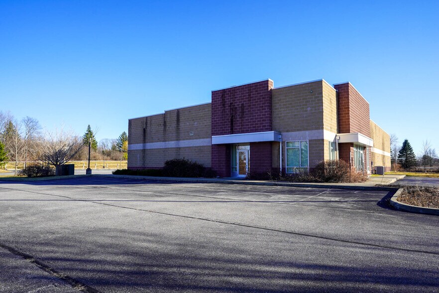 More Photos Of 30 Jimmo Dr, Colchester Refrigeration Cold Storage For Lease