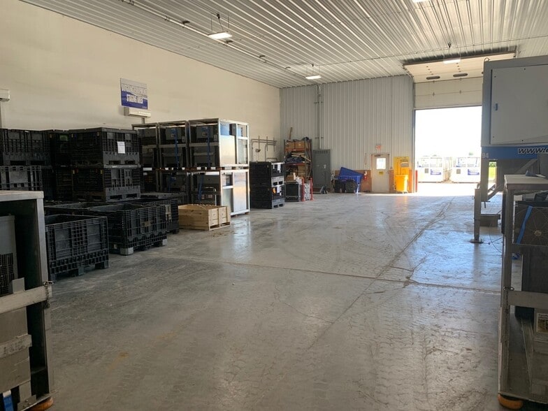 More Photos Of 3676 W 9000N Rd, Manteno Warehouse For Lease