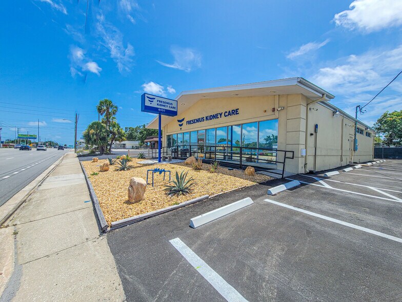 More Photos Of 6450 Seminole Blvd, Seminole Medical For Sale