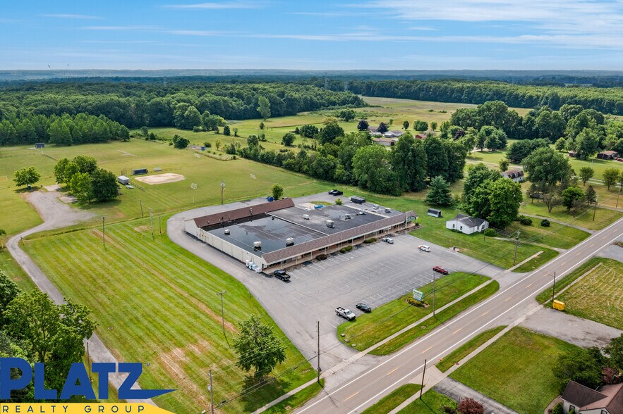 More Photos Of 229-263 S Salem Warren Rd, North Jackson Freestanding For Lease