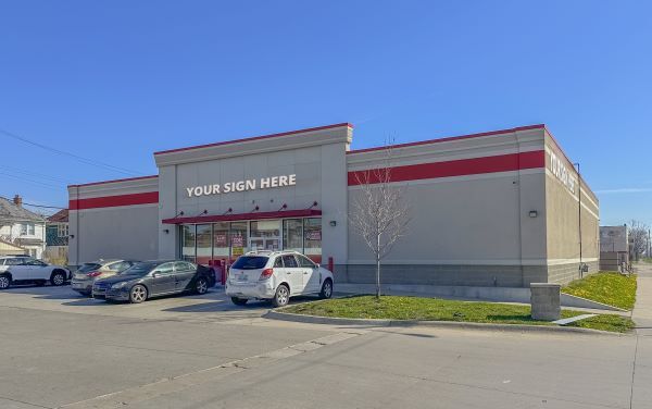 Primary Photo Of 2250 W Davison, Detroit Freestanding For Lease