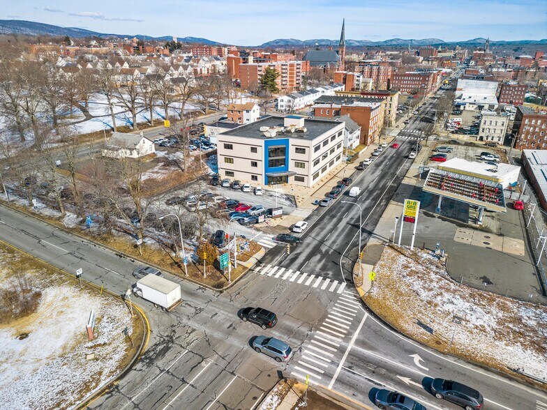 More Photos Of 850 High St, Holyoke Medical For Lease