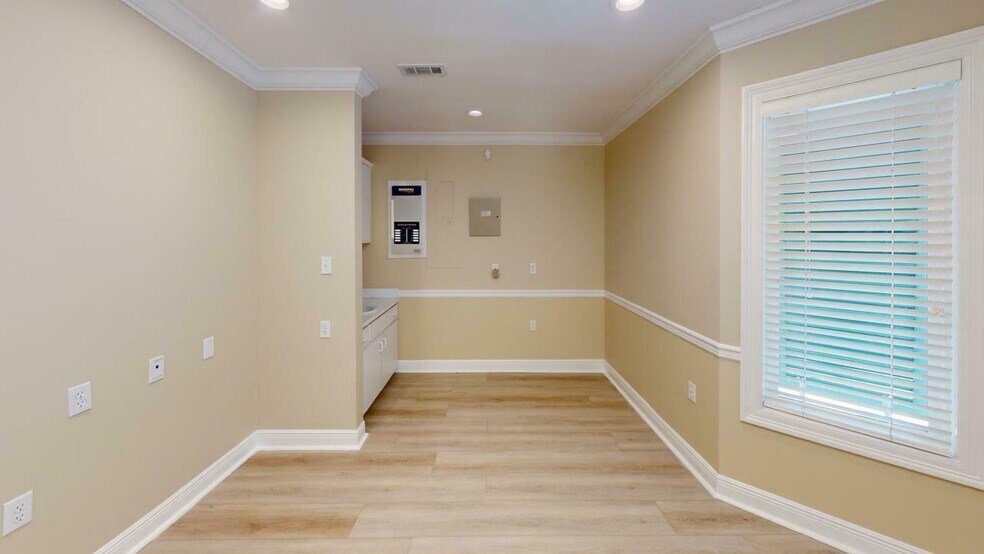 More Photos Of 2103 Jenks Ave, Panama City Medical For Lease