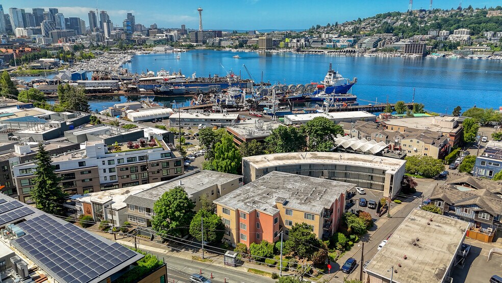 More Photos Of 1925 Eastlake Ave E, Seattle Apartments For Sale