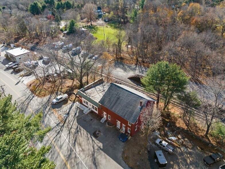 More Photos Of 21 Boston Rd, Southborough Flex For Lease