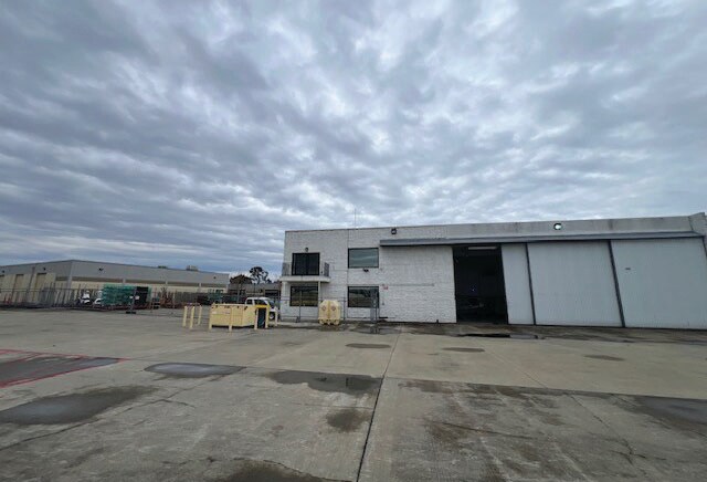 More Photos Of 20876 Corsair Blvd, Hayward Manufacturing For Sale