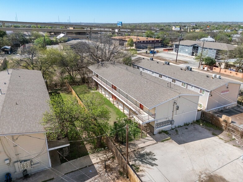 More Photos Of 2807 Observation Dr, San Antonio Apartments For Sale