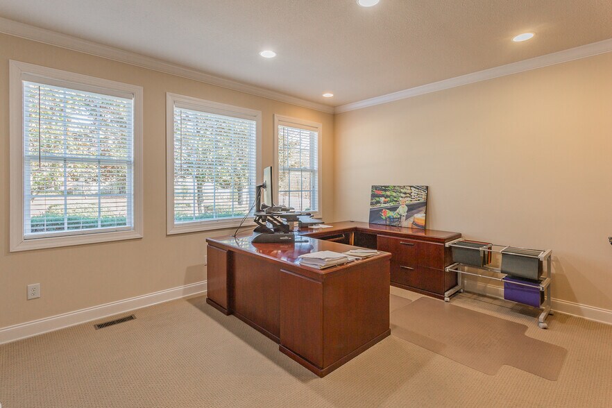 More Photos Of 3222 Ocoee St, Cleveland Medical For Sale