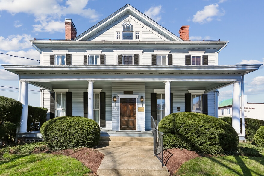 Primary Photo Of 101 S Washington St, Rockville Office For Sale