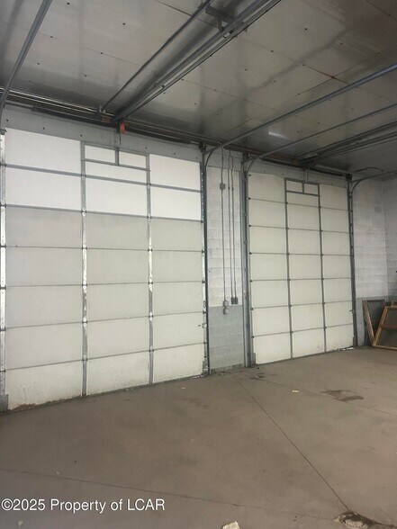 More Photos Of 8 N Main St, Ashley Office Residential For Sale