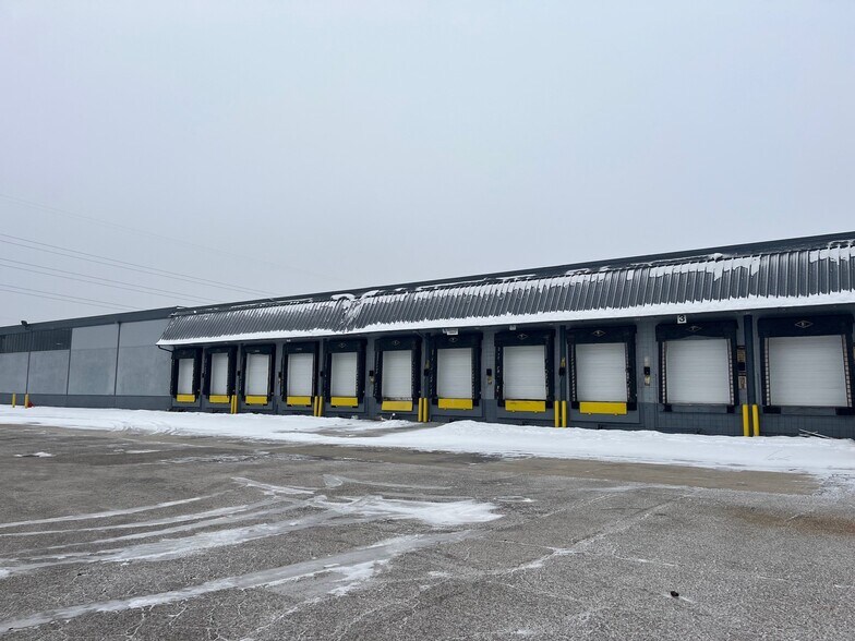 More Photos Of 402 Royal Rd, Michigan City Manufacturing For Lease