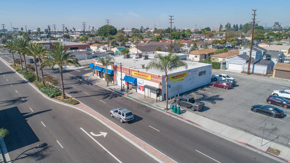 More Photos Of 2313 S Atlantic Blvd, Commerce Freestanding For Lease