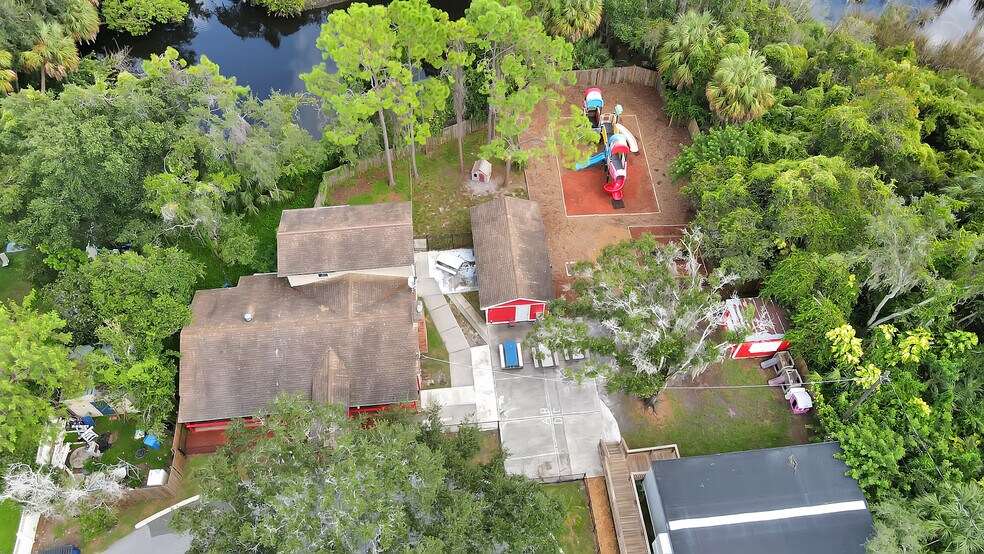 More Photos Of 8001 Sheldon Rd, Tampa Daycare Center For Sale