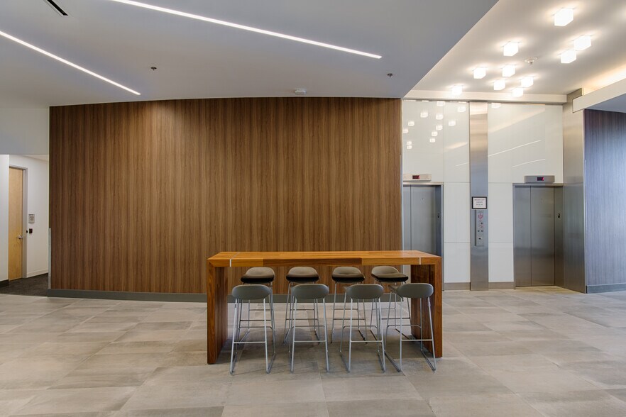 More Photos Of 1410 E Renner Rd, Richardson Office For Lease