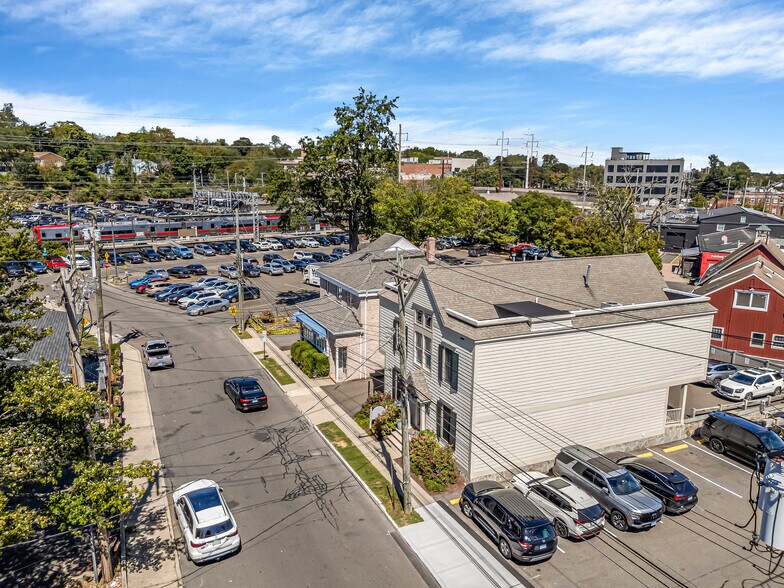 More Photos Of 42 Miller St, Fairfield Office For Lease