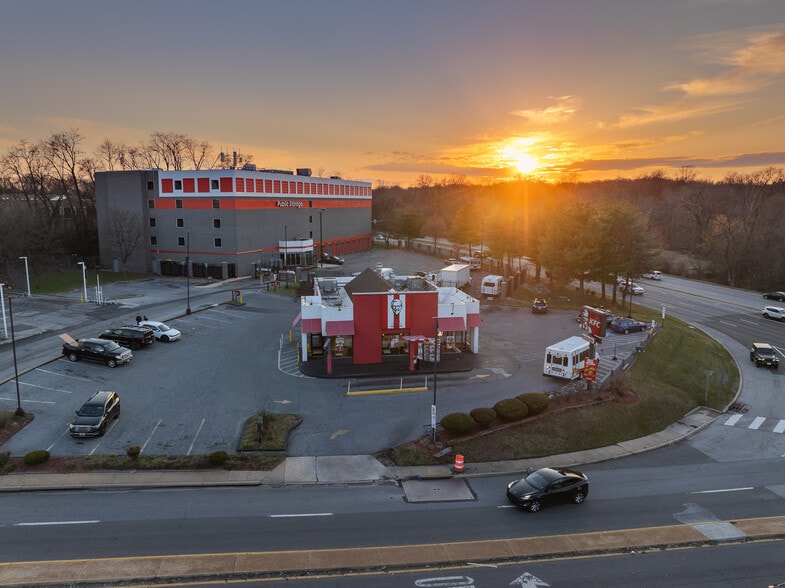 More Photos Of 7306 Mcclean Blvd, Baltimore Fast Food For Sale