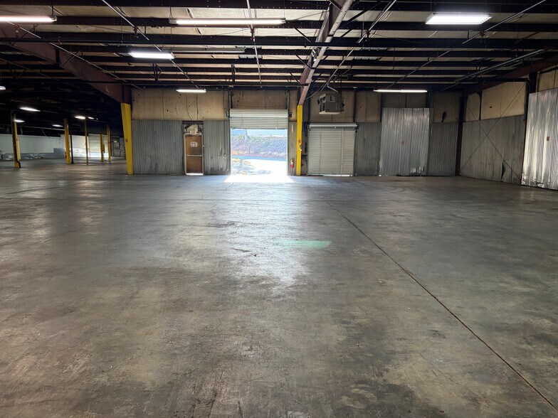 More Photos Of 1718 Highway 138 NE, Conyers Unknown For Lease
