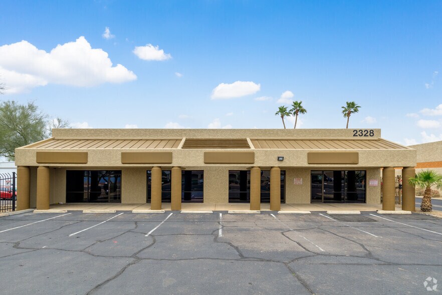 More Photos Of 2328 E Van Buren St, Phoenix Warehouse For Lease