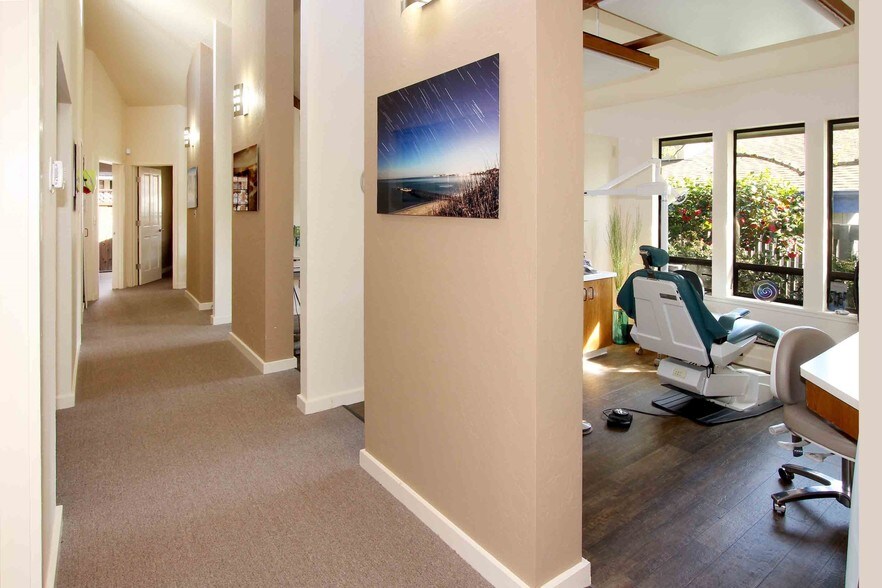 More Photos Of 3319-3321 Mission Dr, Santa Cruz Medical For Lease