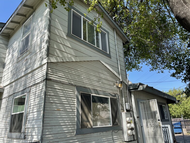 More Photos Of 2439 Rio Linda Blvd, Sacramento Apartments For Sale