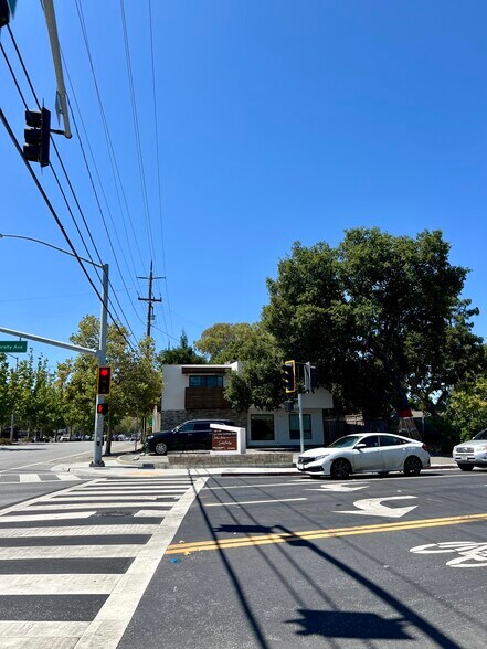 More Photos Of 160-164 Los Gatos Saratoga Rd, Los Gatos Medical For Lease