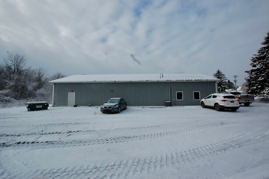 More Photos Of 35 Anderson Ave, Falconer Flex For Sale