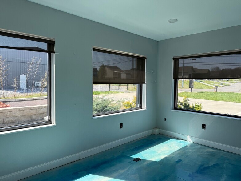 More Photos Of 2253 Boyds Creek Hwy, Sevierville Flex For Sale