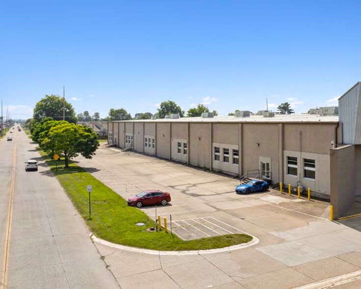 More Photos Of 5101 Vogel Rd, Evansville Office For Lease