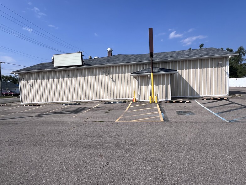 Primary Photo Of 1405 Ecorse Rd, Ypsilanti Lodge Meeting Hall For Lease