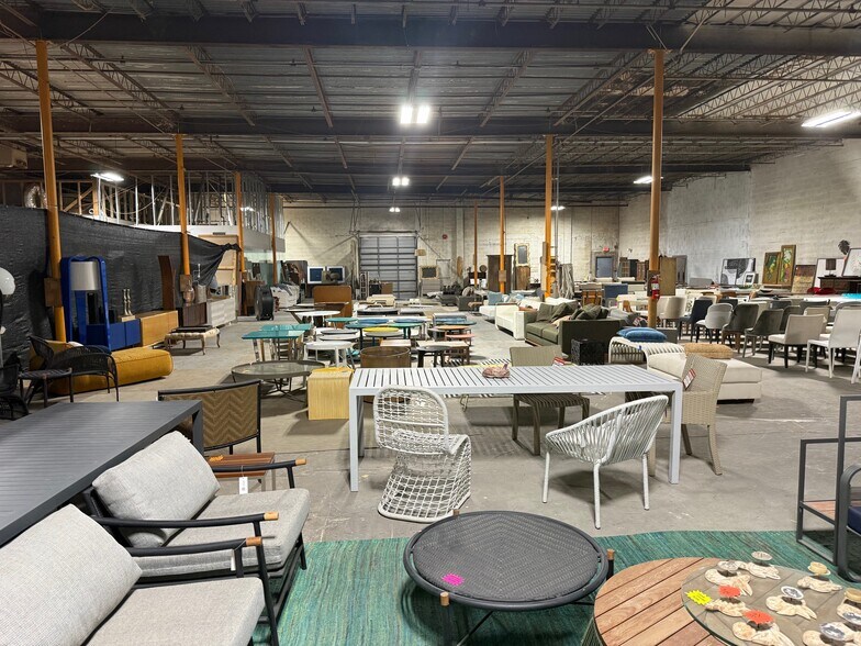 More Photos Of 5150 NW 37th Ave, Miami Warehouse For Lease