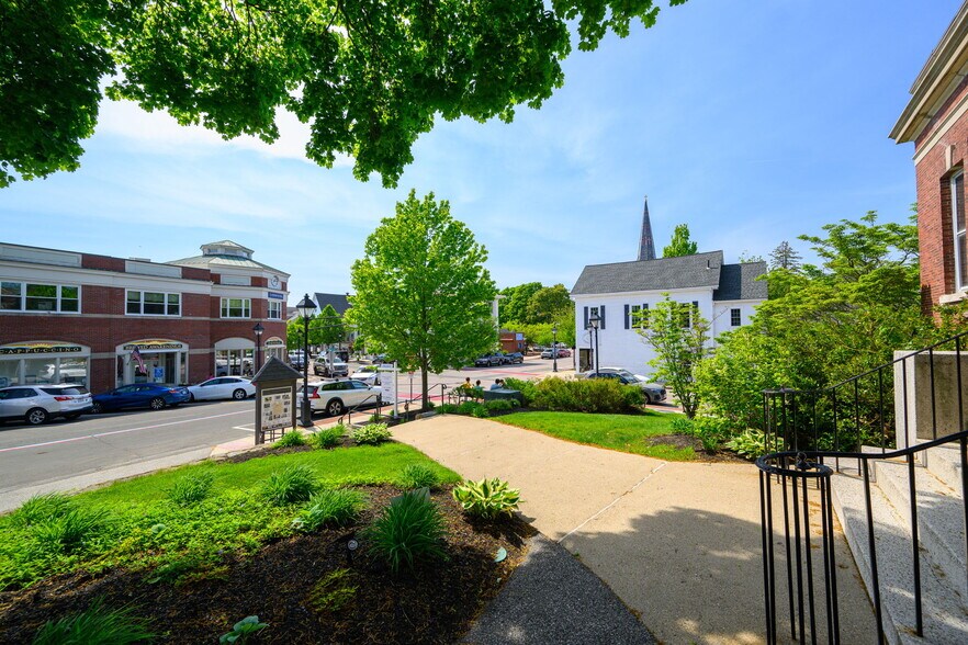 More Photos Of 14 Main St, Hingham Office Residential For Lease