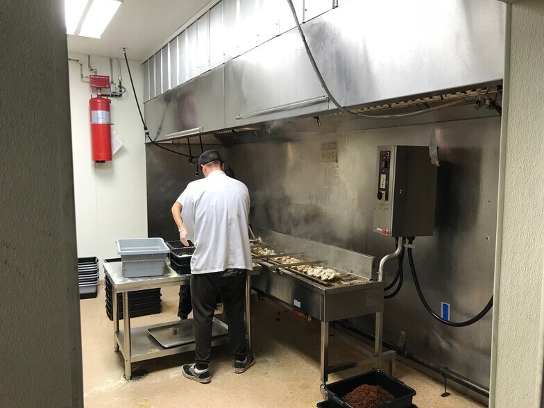 More Photos Of 11759 Interstate 35, Jarrell Restaurant For Lease