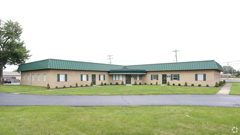 Primary Photo Of 4337 Cleveland Ave, Columbus Medical For Sale