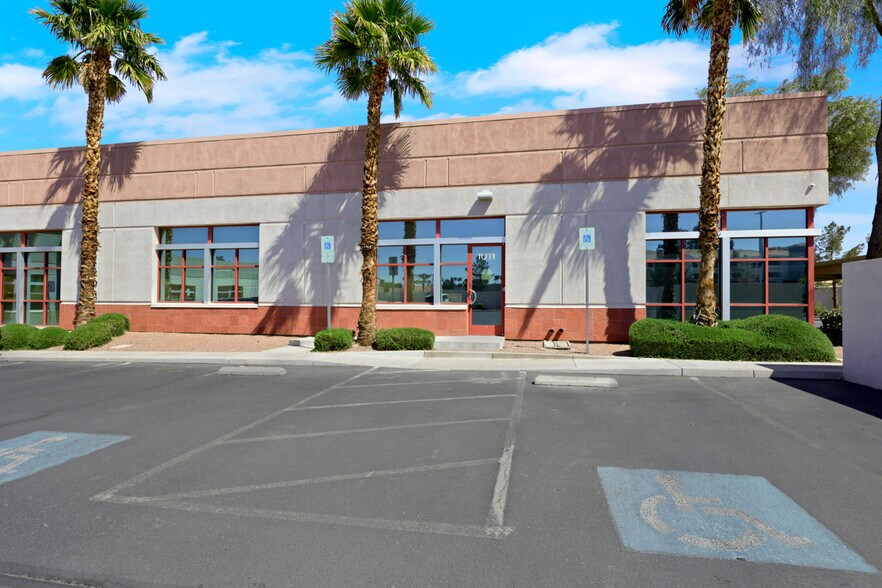 More Photos Of 375 N Stephanie St, Henderson Medical For Sale