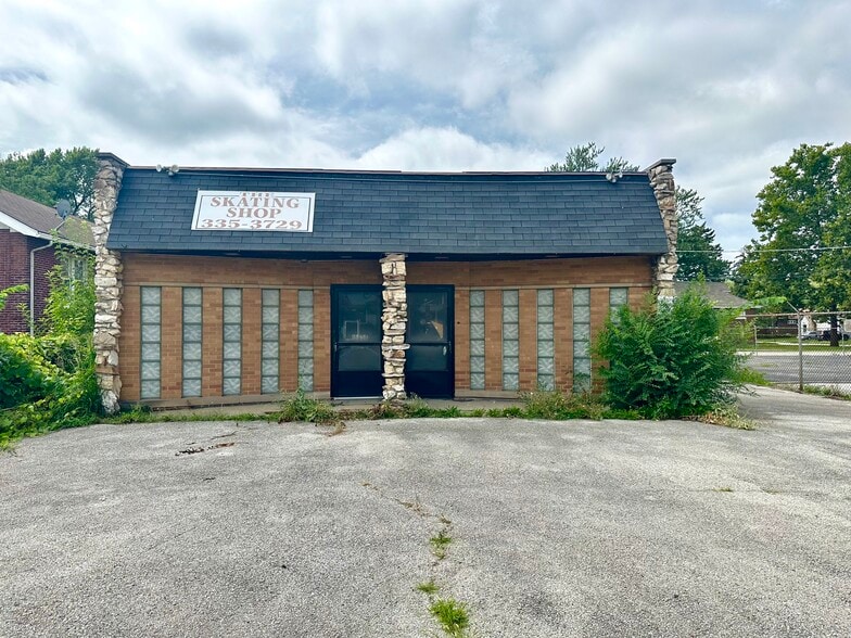 More Photos Of , Hazel Crest General Retail For Sale
