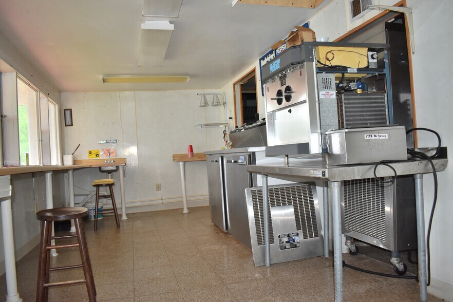 More Photos Of 8915 Route 6N, Albion Fast Food For Sale