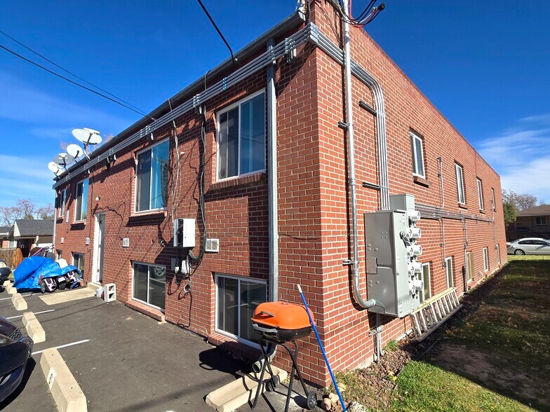 More Photos Of 265 Laurel St, Broomfield Apartments For Sale