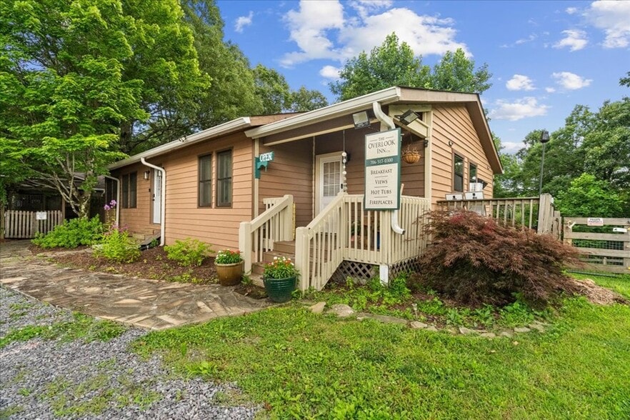 More Photos Of 9440 GA-52, Chatsworth Hospitality For Sale
