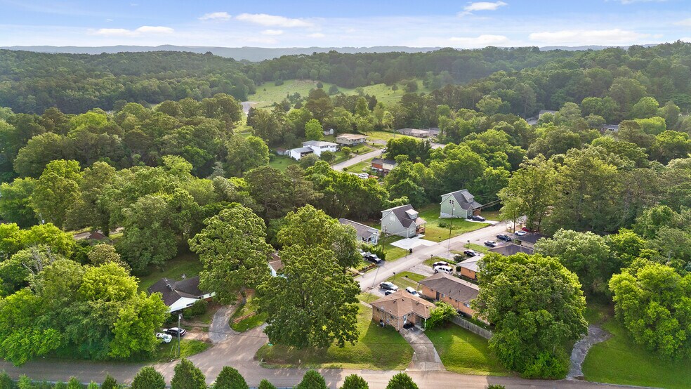 More Photos Of , Chattanooga Specialty For Sale